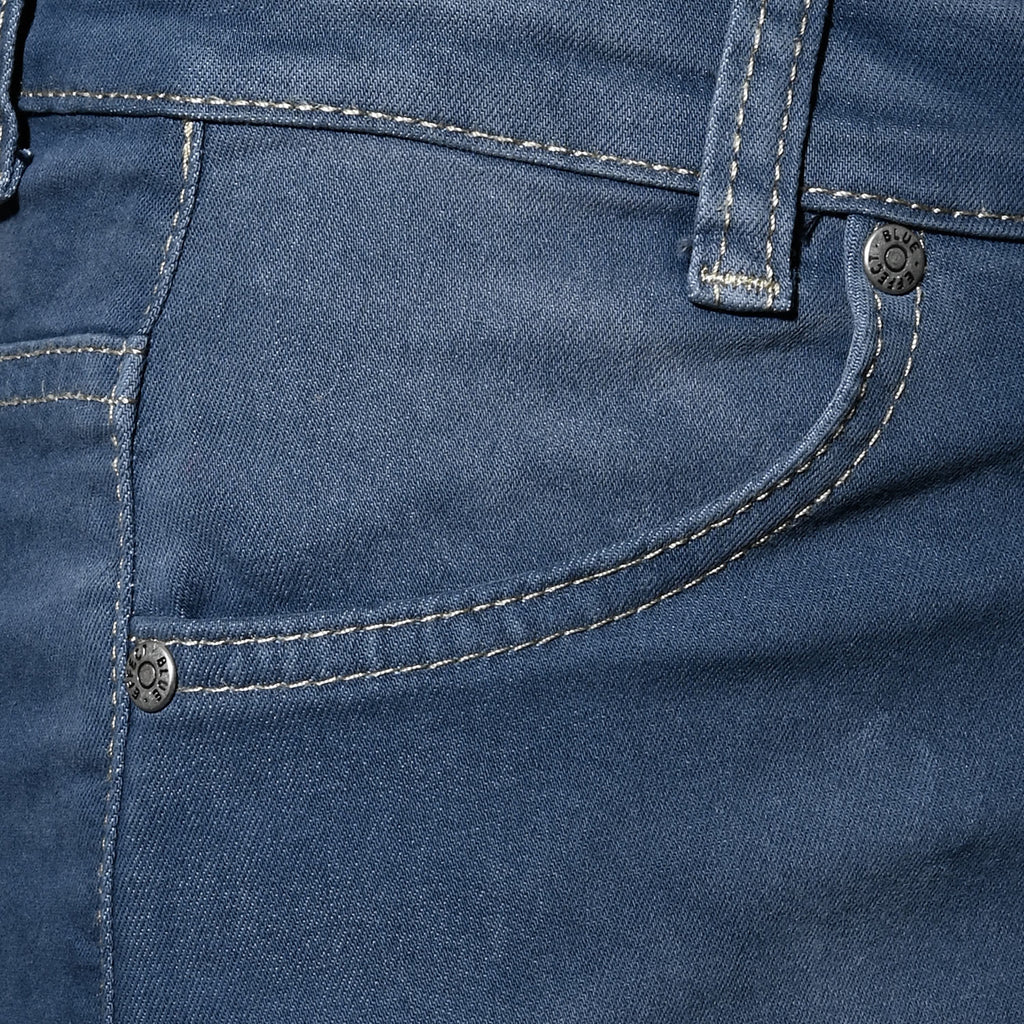 Medium Blue Used
