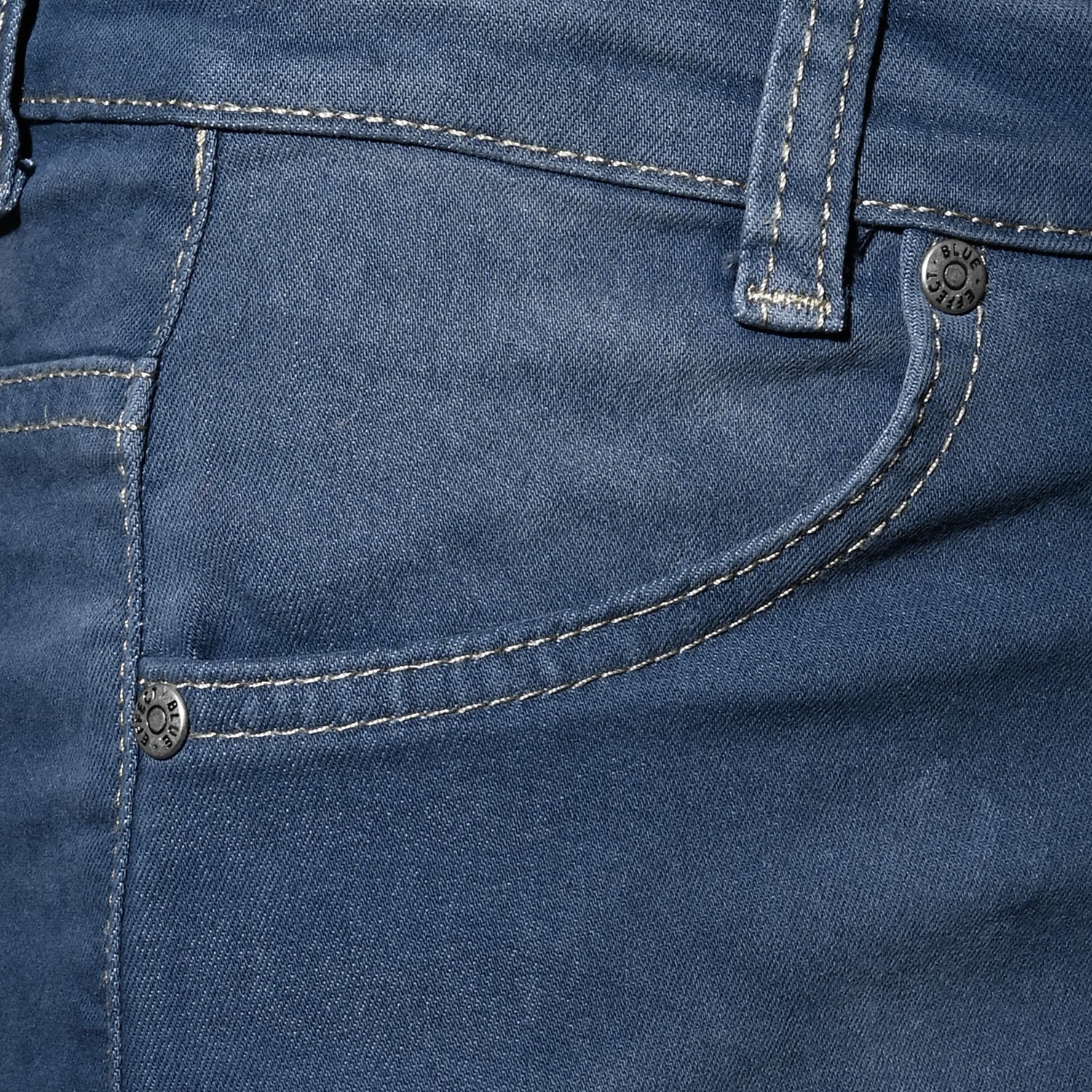 Medium Blue Used