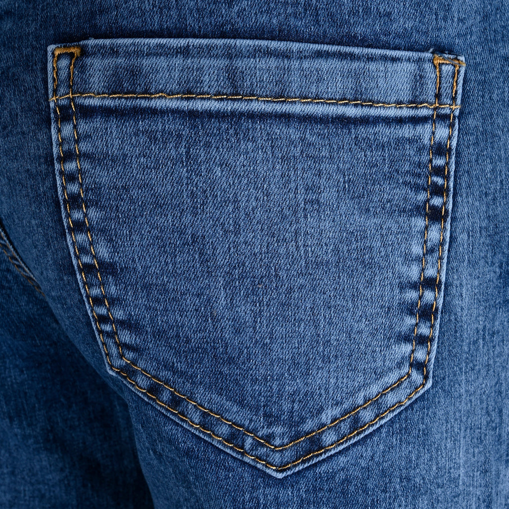 Medium Blue