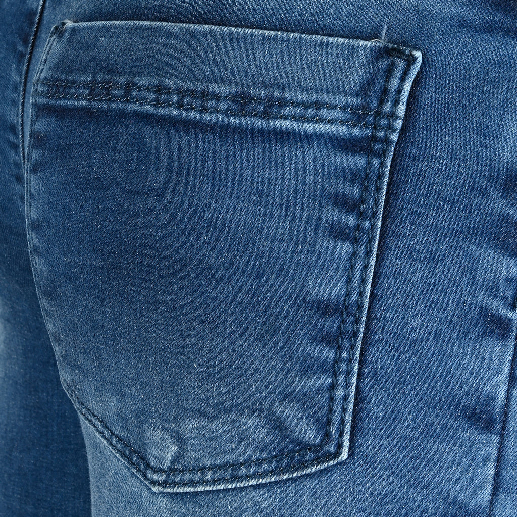 Medium Blue