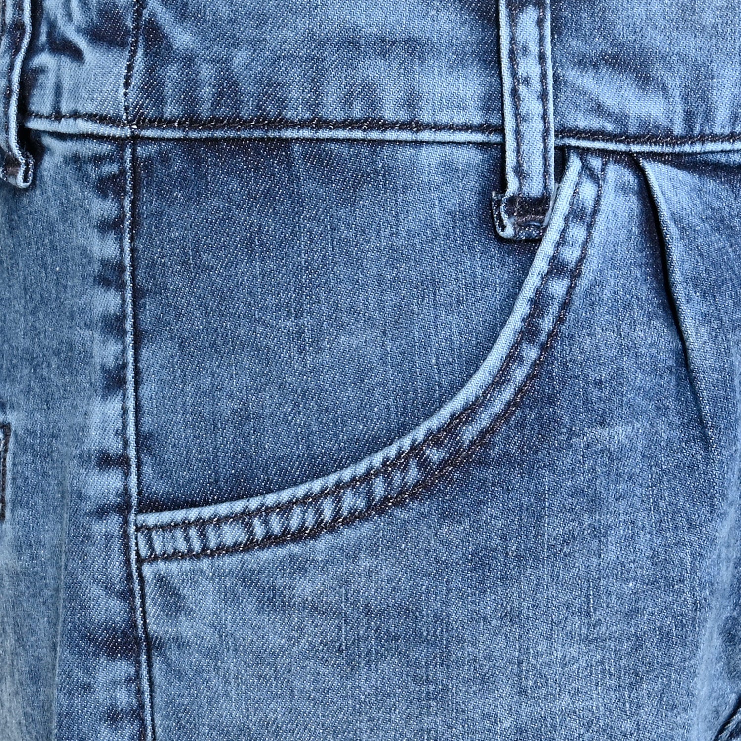 Medium Blue
