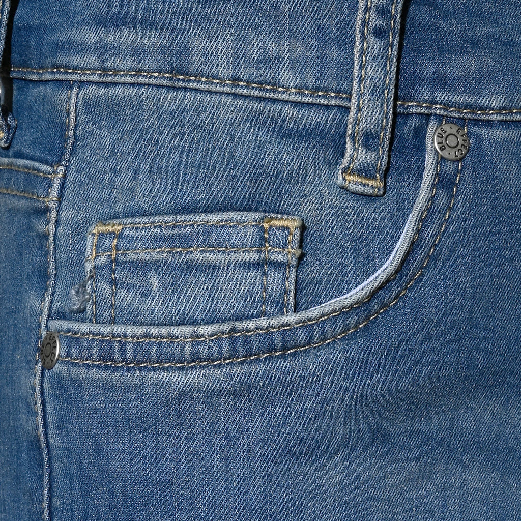 Medium Blue Used