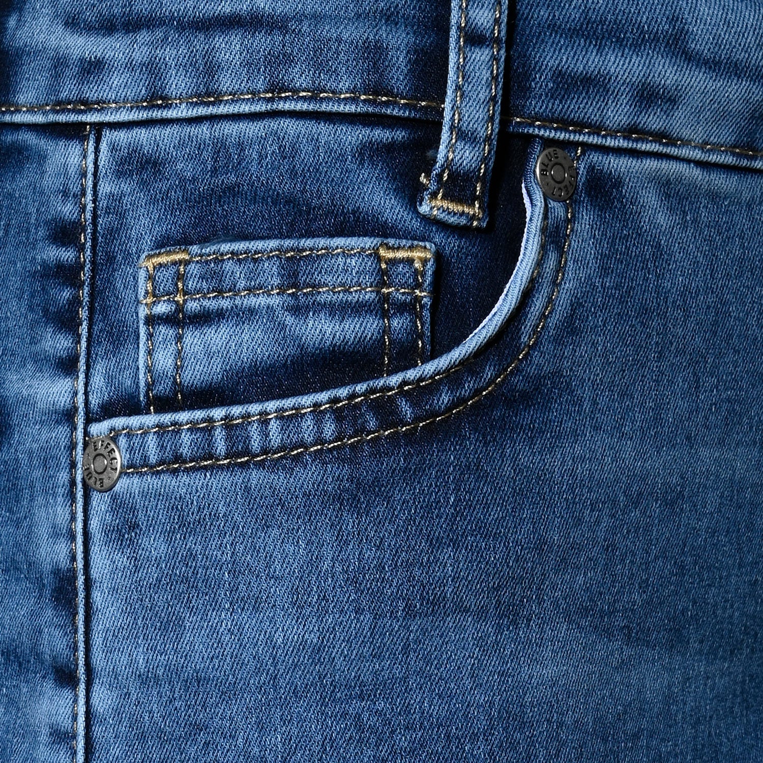 Medium Blue