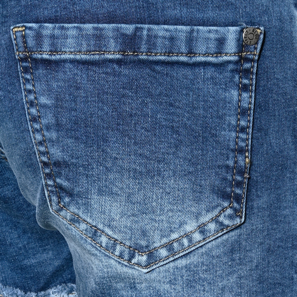 Medium Blue