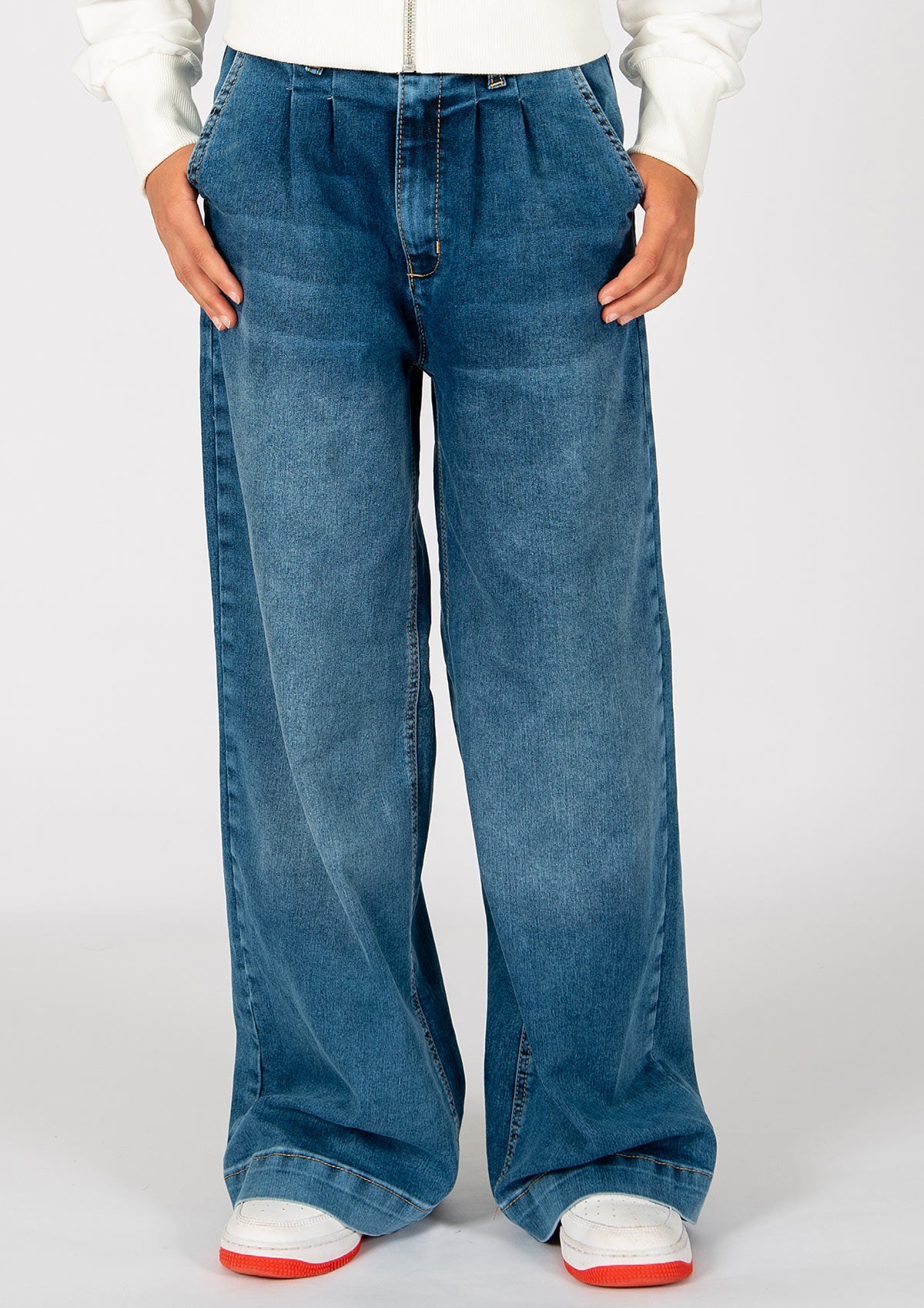 Medium Blue