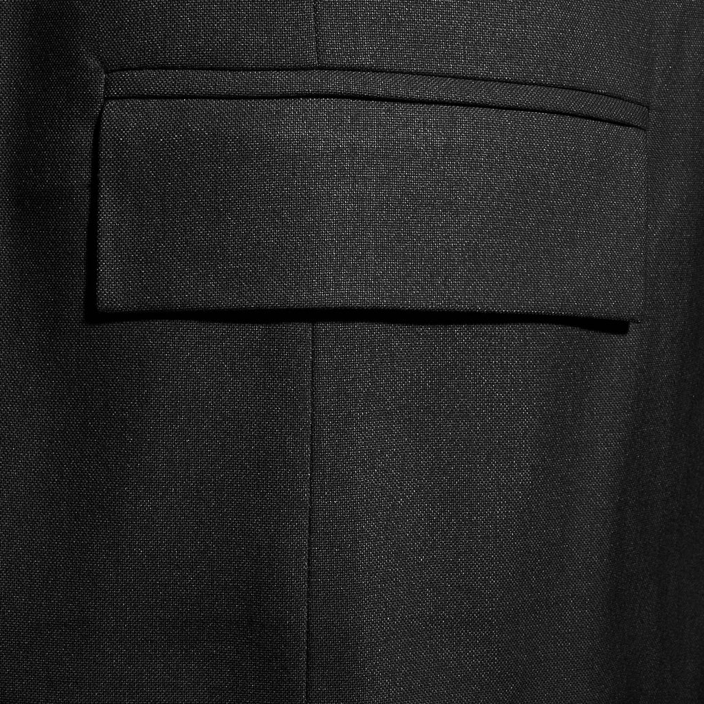 Schwarz