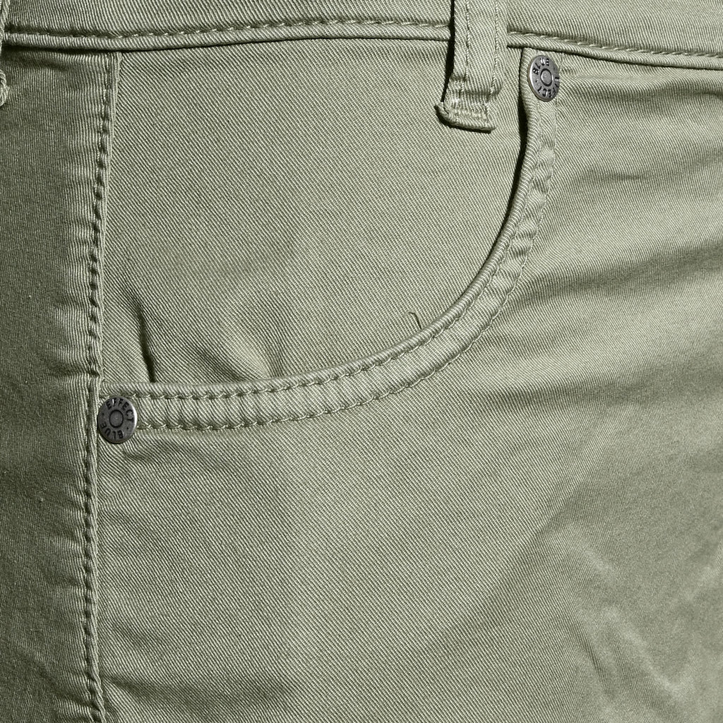 PB Khaki Reactive