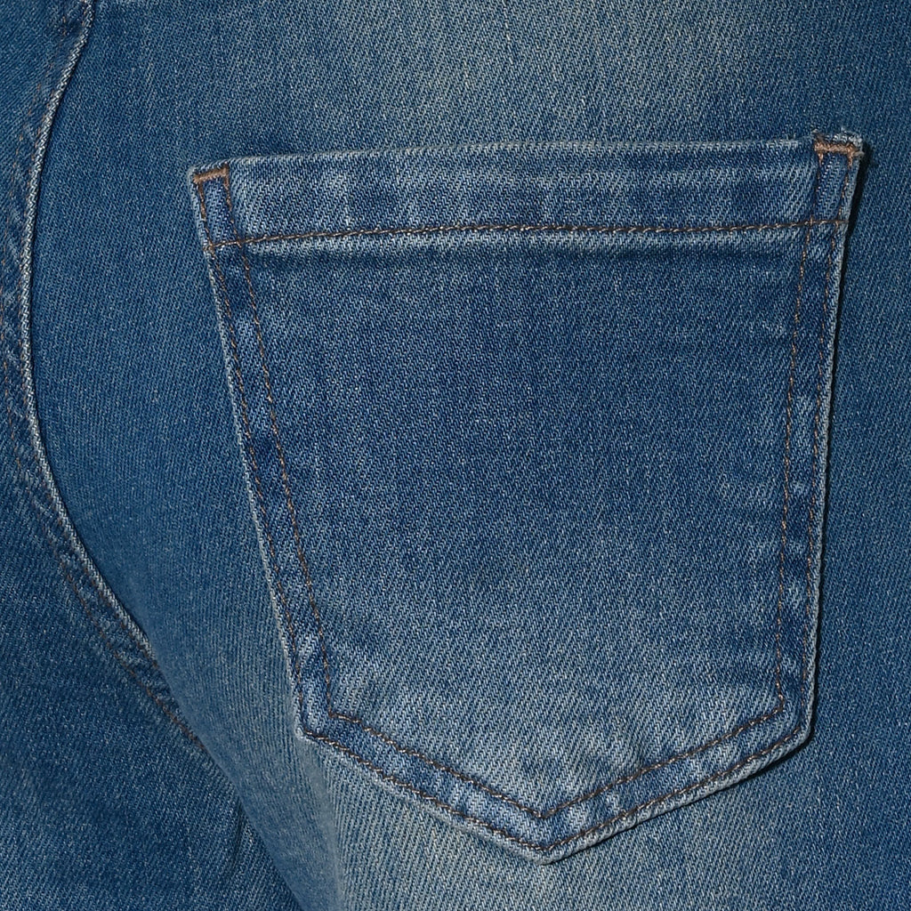Medium Blue Used