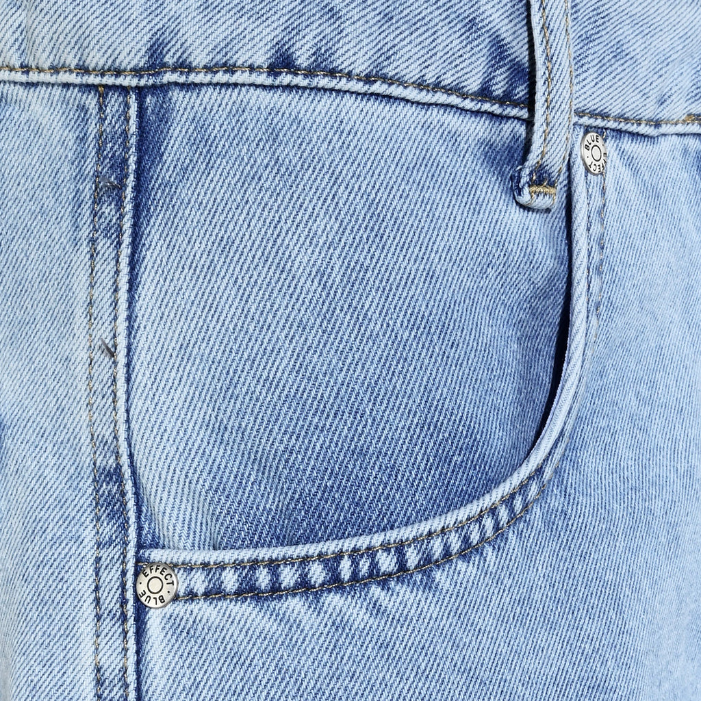 Medium light Blue
