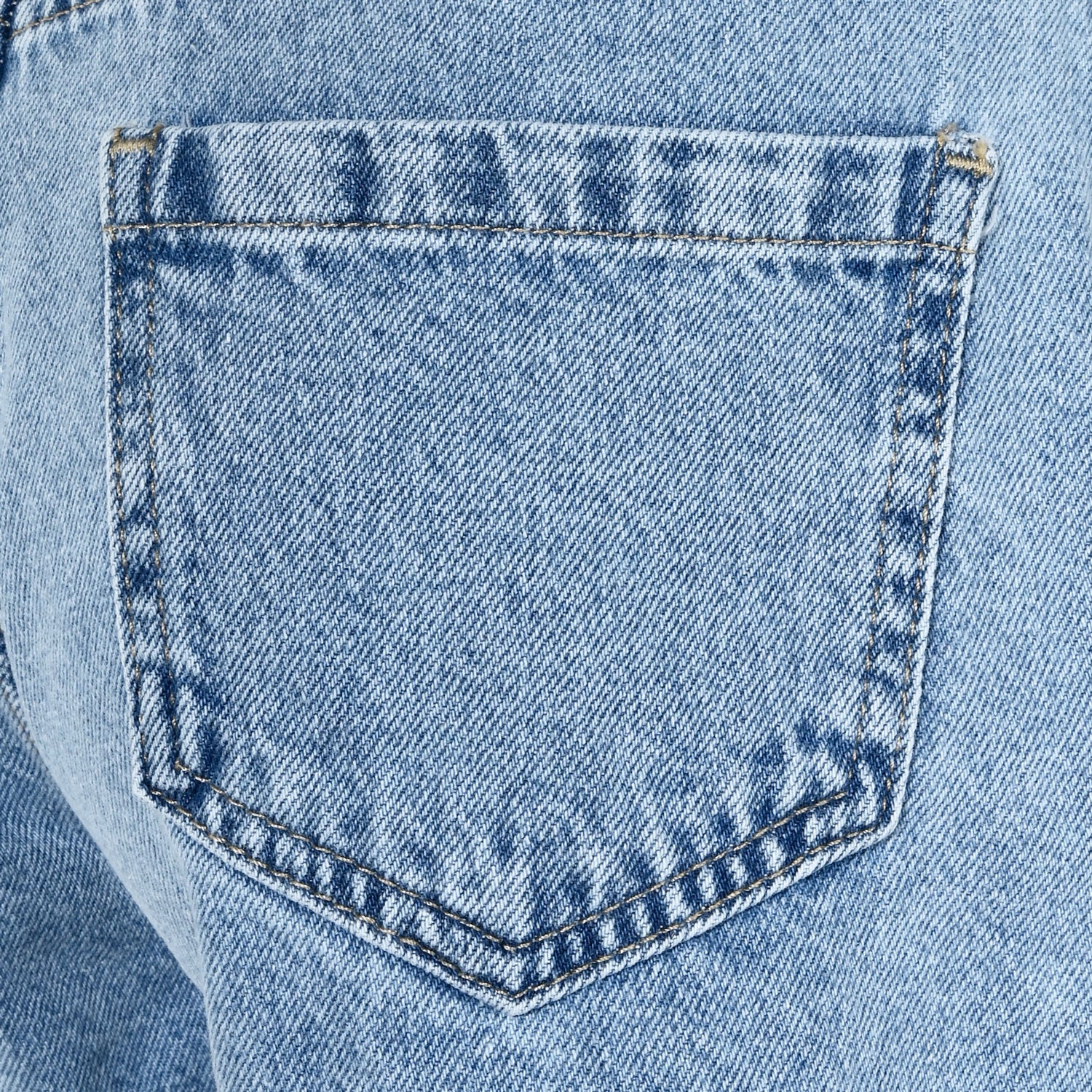 Medium light Blue