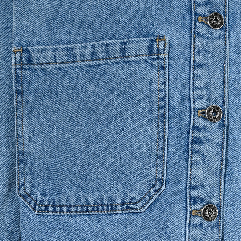 Medium light Blue