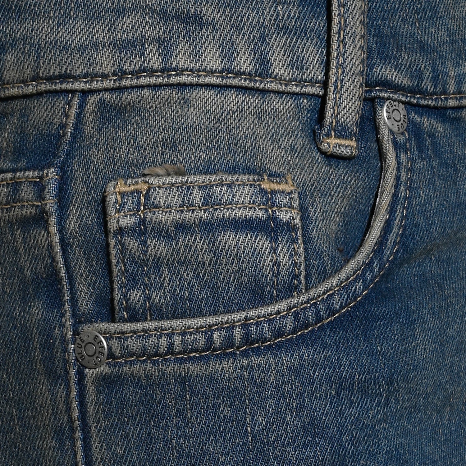 Medium Blue Used