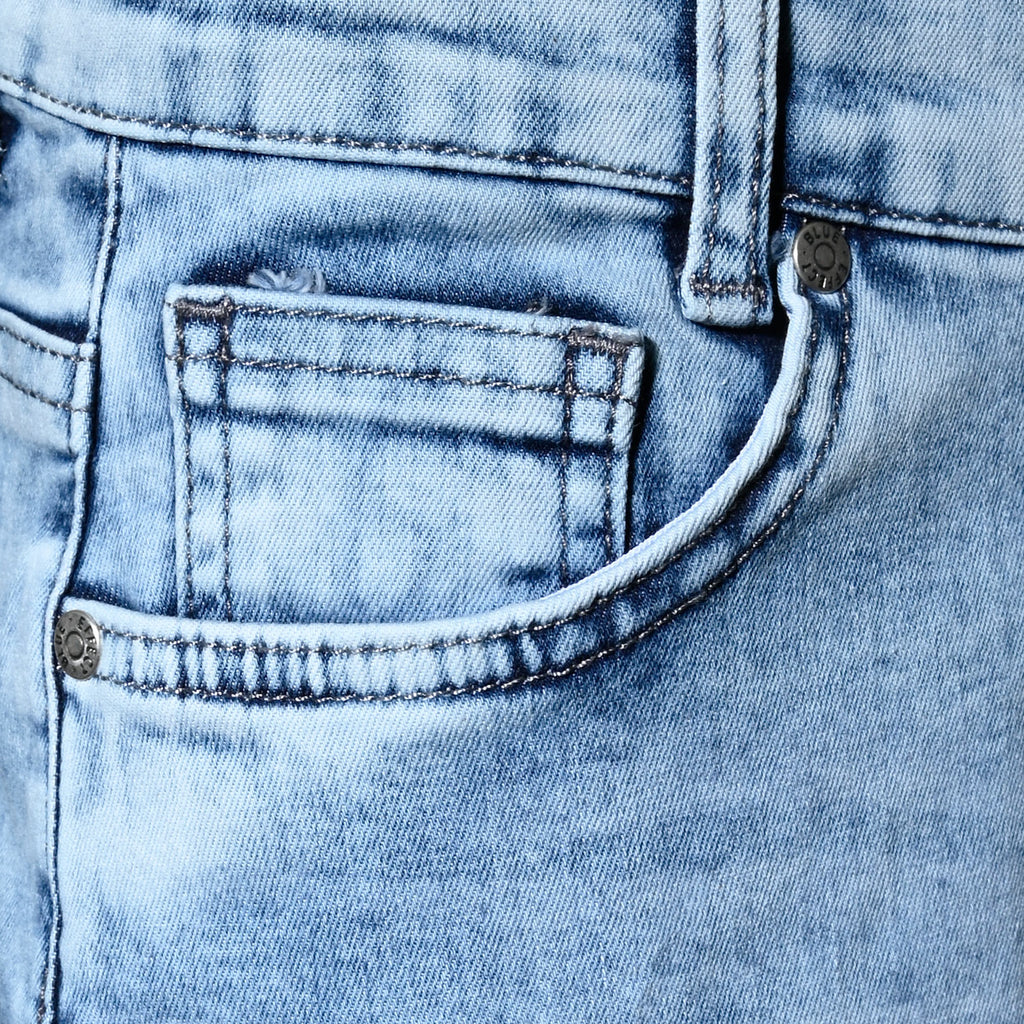 Medium Blue