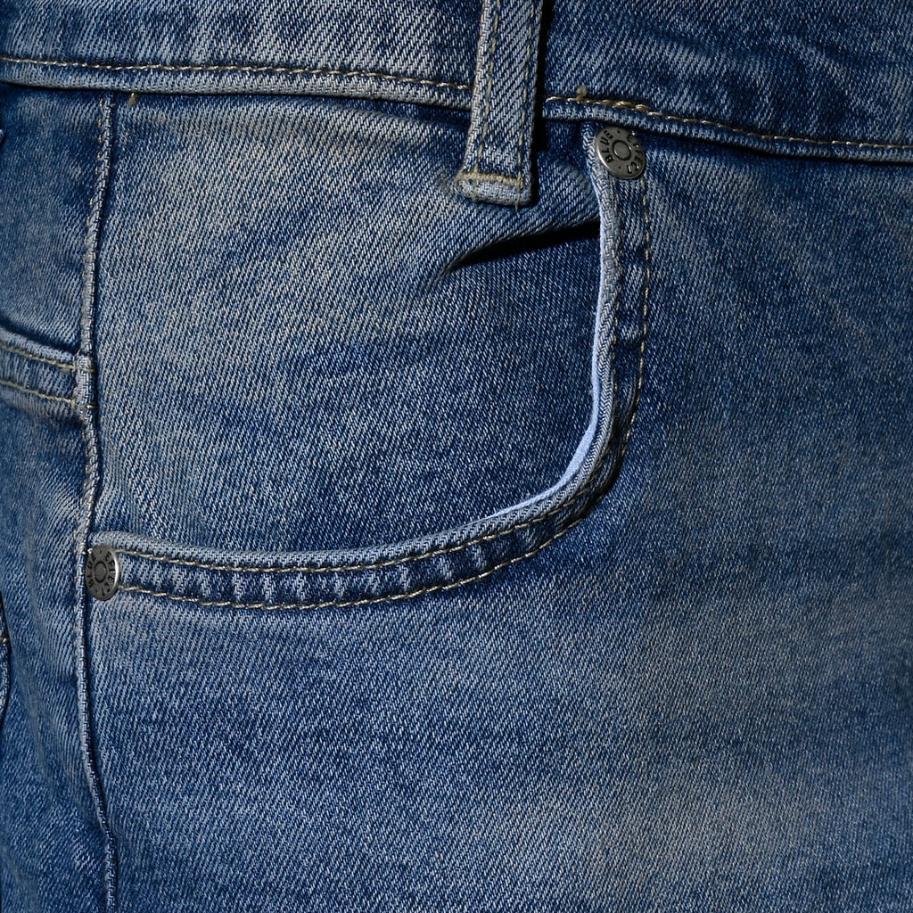 Medium Blue Used