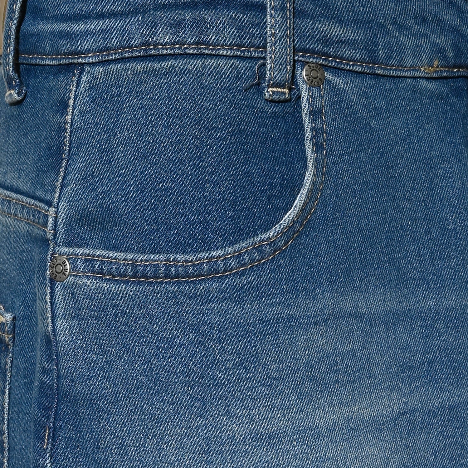 Medium Blue Used
