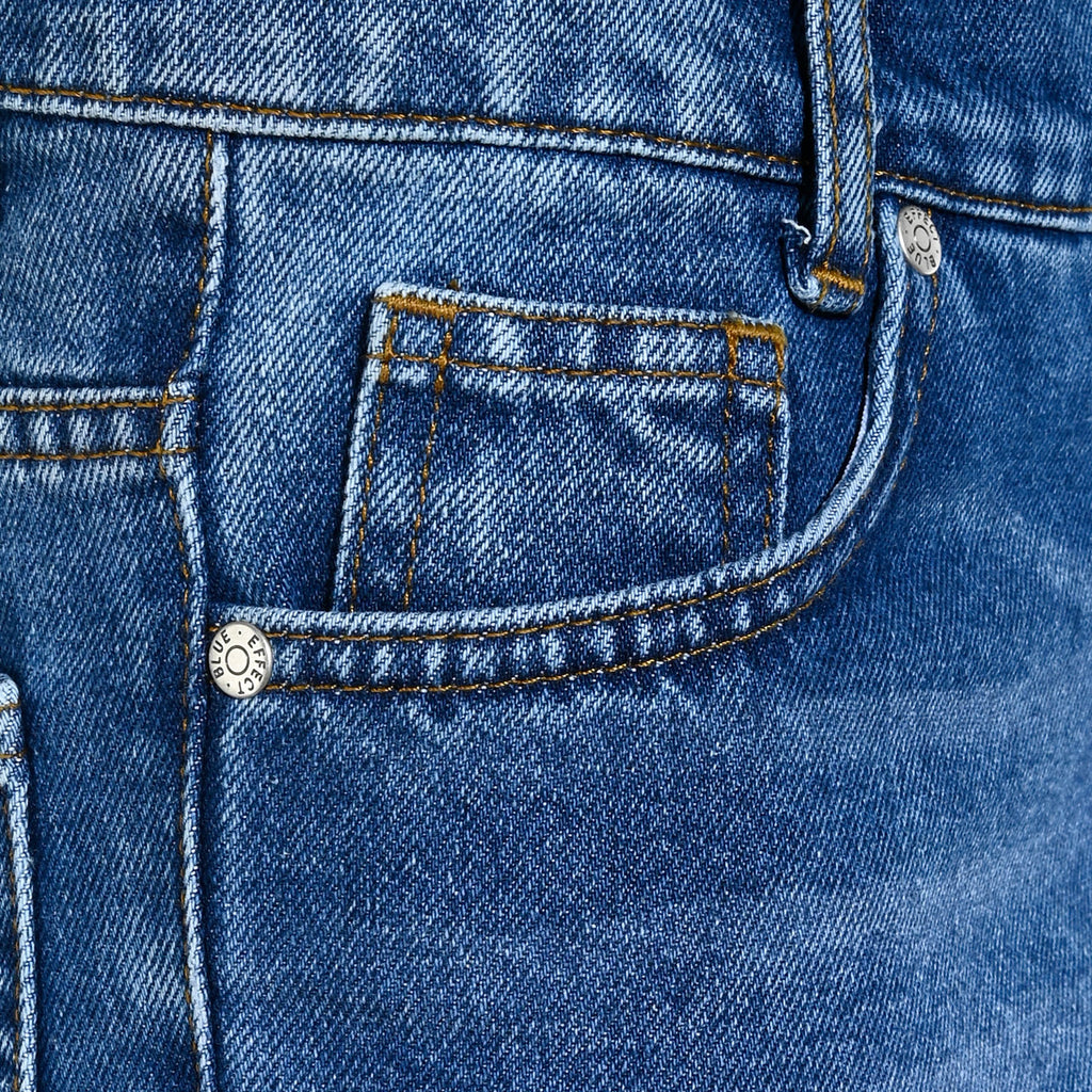 Medium Blue