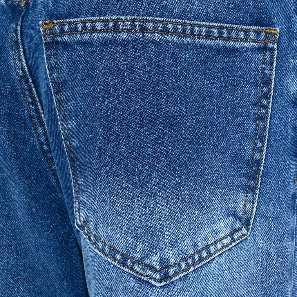 Medium Blue